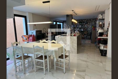 Casa à venda com 3 quartos, 258m² em Olímpico, São Caetano do Sul