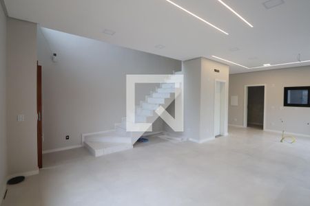 Sala de casa à venda com 3 quartos, 142m² em São José, Canoas