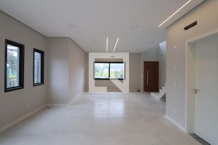 Sala de casa à venda com 3 quartos, 142m² em São José, Canoas