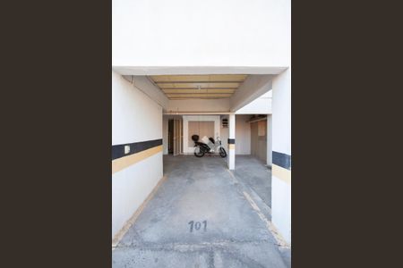 Garagem de apartamento à venda com 2 quartos, 62m² em Jaqueline, Belo Horizonte