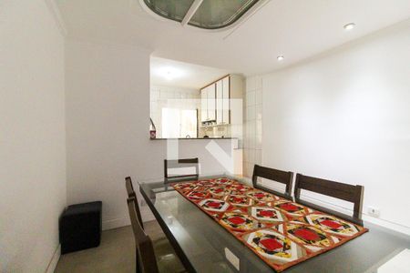 Copa  de casa de condomínio à venda com 3 quartos, 125m² em Vila Carmosina, São Paulo