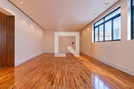 Apartamento à venda com 3 quartos, 180m² em Cerqueira César, São Paulo