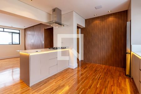 Apartamento à venda com 3 quartos, 180m² em Cerqueira César, São Paulo