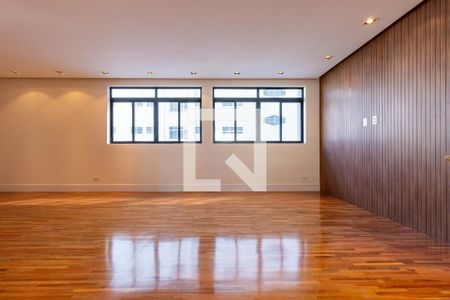 Apartamento à venda com 3 quartos, 180m² em Cerqueira César, São Paulo