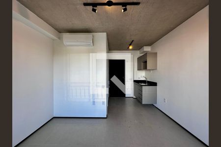 Studio de kitnet/studio para alugar com 0 quarto, 23m² em Jardim das Acacias, São Paulo