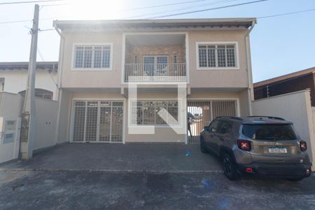 Fachada de casa à venda com 6 quartos, 311m² em Jardim Miranda, Campinas