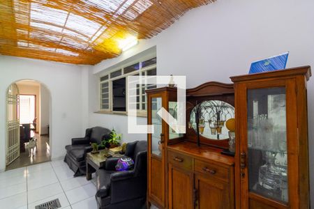 Casa à venda com 8 quartos, 270m² em Campo Belo, São Paulo