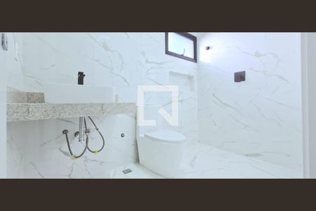 Banheiro social  de casa de condomínio à venda com 4 quartos, 246m² em Bela Vista, Lagoa Santa