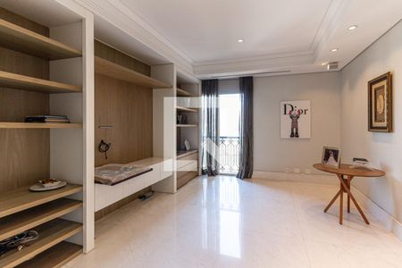 Sala 2 de apartamento à venda com 5 quartos, 711m² em Higienópolis, São Paulo