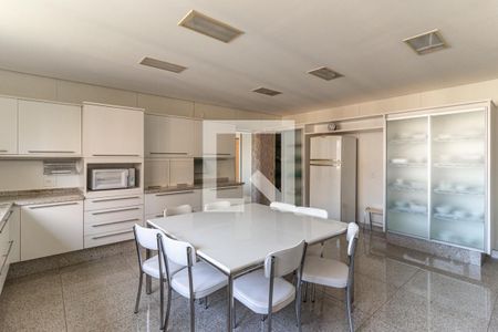 Cozinha de apartamento à venda com 5 quartos, 711m² em Higienópolis, São Paulo