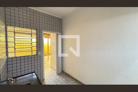 Cozinha de casa para alugar com 1 quarto, 91m² em Vila Santa Teresa, Santo André