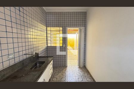 Cozinha de casa à venda com 1 quarto, 91m² em Vila Santa Teresa, Santo André