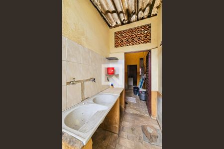 Área de Serviço de casa à venda com 3 quartos, 458m² em Santa Amelia, Belo Horizonte