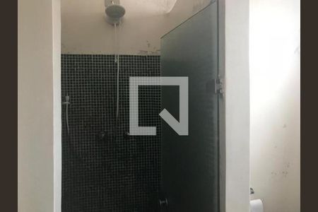 Casa à venda com 3 quartos, 330m² em Vila Monumento, São Paulo