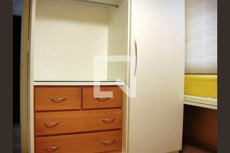 Apartamento à venda com 3 quartos, 240m² em Santa Cecilia, São Paulo