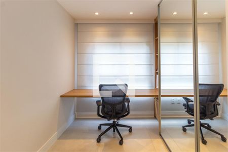 Apartamento à venda com 2 quartos, 70m² em Jardins, São Paulo