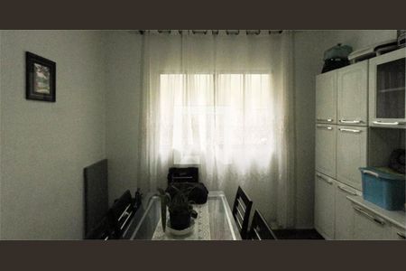 Casa à venda com 6 quartos, 400m² em Vila Olinda, São Paulo