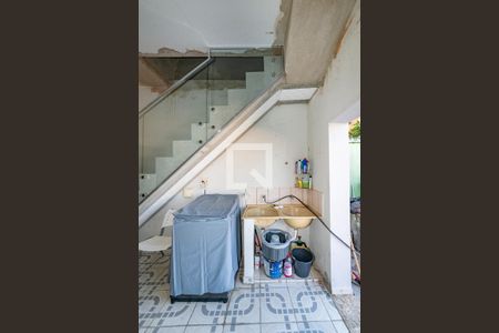 Área de Serviço de casa à venda com 3 quartos, 420m² em Carlos Prates, Belo Horizonte