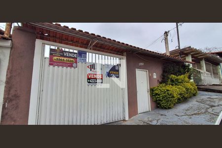 Fachada de casa à venda com 3 quartos, 450m² em Barcelona, São Caetano do Sul