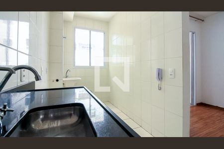 Cozinha de apartamento à venda com 2 quartos, 50m² em Vila Metalúrgica, São Paulo