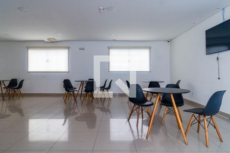 Área comum de apartamento para alugar com 2 quartos, 43m² em Vila Suzana, São Paulo