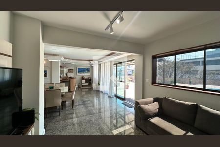 Sala de apartamento à venda com 3 quartos, 304m² em Recreio dos Bandeirantes, Rio de Janeiro