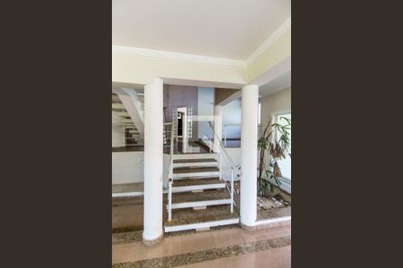 Escada de casa de condomínio à venda com 4 quartos, 515m² em Alphaville, Santana de Parnaíba