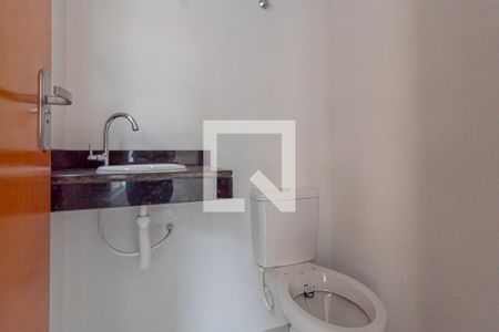 Lavabo da Sala de casa de condomínio à venda com 2 quartos, 91m² em Vila Ré, São Paulo