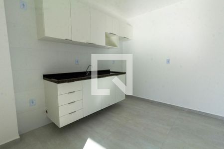 Sala/Cozinha de apartamento para alugar com 2 quartos, 70m² em Penha de França, São Paulo