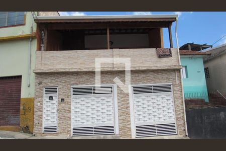Casa à venda com 4 quartos, 200m² em Vila Pereira Barreto, São Paulo