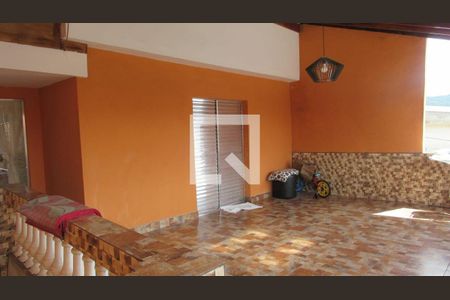 Casa à venda com 4 quartos, 200m² em Vila Pereira Barreto, São Paulo