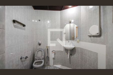 Banheiro Social de apartamento à venda com 3 quartos, 110m² em Tijuca, Rio de Janeiro