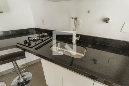 Sala/Cozinha de apartamento à venda com 1 quarto, 45m² em Moema, São Paulo