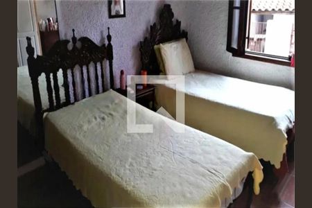 Casa à venda com 3 quartos, 400m² em Interlagos, São Paulo