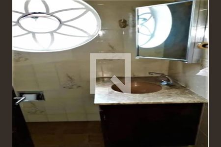 Casa à venda com 3 quartos, 400m² em Interlagos, São Paulo