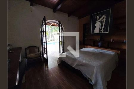 Casa à venda com 3 quartos, 400m² em Interlagos, São Paulo