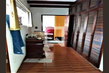 Casa à venda com 3 quartos, 400m² em Interlagos, São Paulo