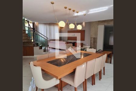 Casa à venda com 4 quartos, 407m² em Interlagos, São Paulo