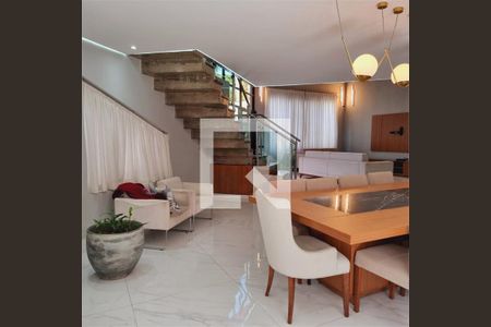 Casa à venda com 4 quartos, 407m² em Interlagos, São Paulo