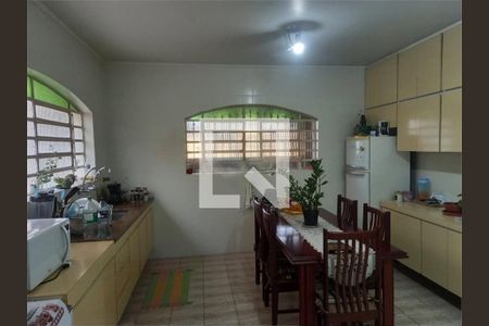 Casa à venda com 3 quartos, 228m² em Jardim Satelite, São Paulo