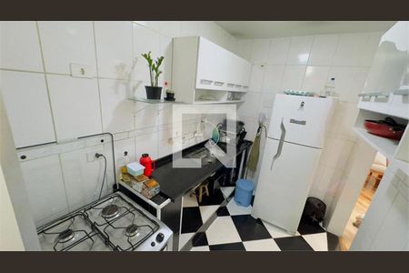 Apartamento à venda com 2 quartos, 58m² em Jardim Santa Josefina, São Paulo