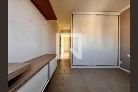 Quarto de apartamento à venda com 1 quarto, 55m² em Centro, Campinas