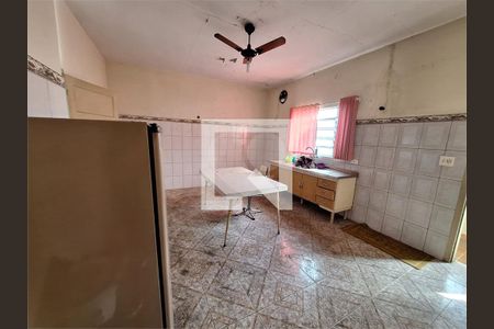 Casa à venda com 3 quartos, 280m² em Vila Campo Grande, São Paulo