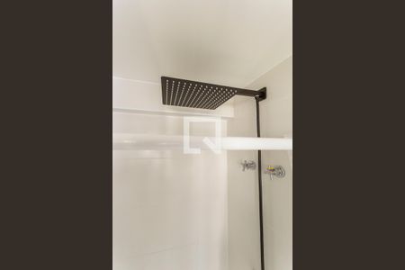 Banheiro de kitnet/studio à venda com 1 quarto, 20m² em Indianópolis, São Paulo