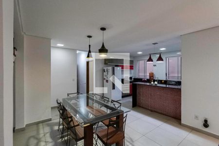 Sala de casa à venda com 4 quartos, 172m² em Cabral, Contagem