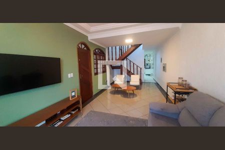 Sala de casa à venda com 3 quartos, 196m² em Santo Antônio, Osasco