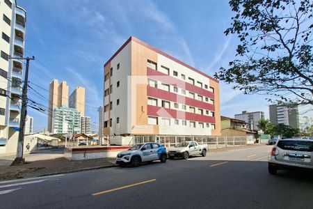 Fachada do Prédio de apartamento para alugar com 3 quartos, 200m² em Nova Mirim, Praia Grande