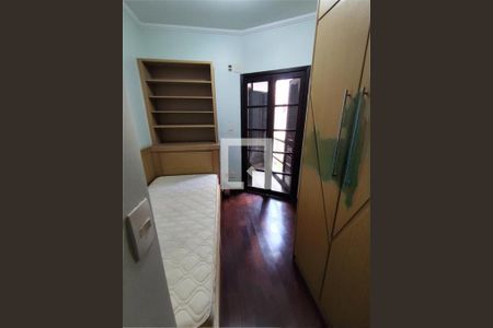 Casa à venda com 3 quartos, 300m² em Chácara Seis de Outubro, São Paulo