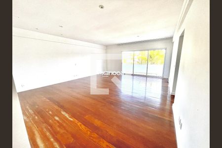 Casa à venda com 6 quartos, 1000m² em Recreio dos Bandeirantes, Rio de Janeiro