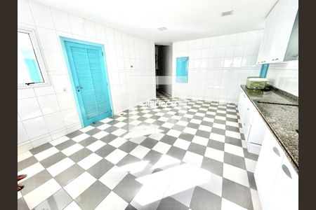 Casa à venda com 6 quartos, 1000m² em Recreio dos Bandeirantes, Rio de Janeiro